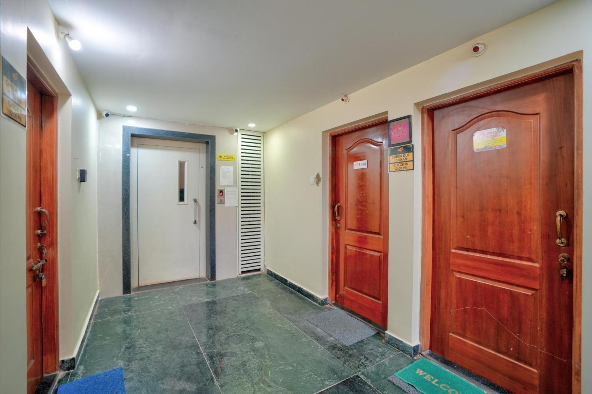 4Bhk Sparkling Apartment Near Beach Pool & Bar 2Bhkx2 Vagator Dış mekan fotoğraf