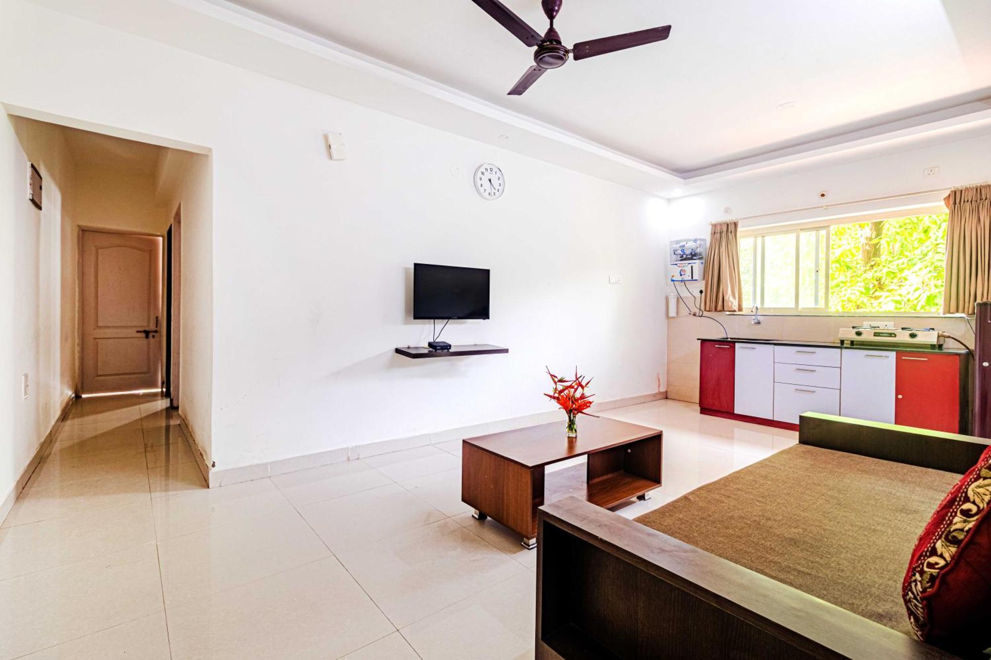 4Bhk Sparkling Apartment Near Beach Pool & Bar 2Bhkx2 Vagator Dış mekan fotoğraf