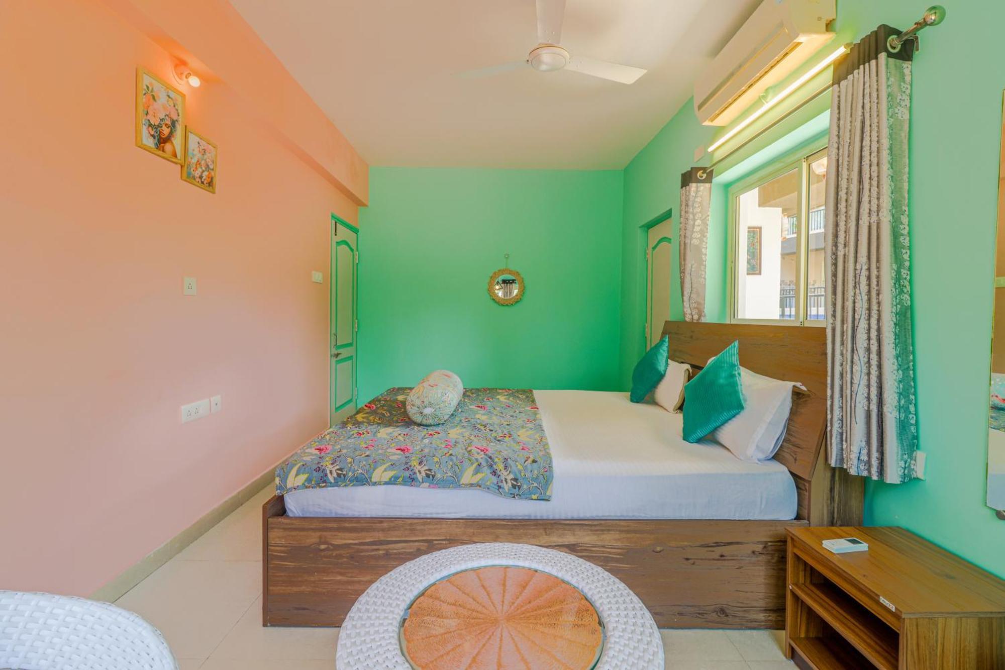 4Bhk Sparkling Apartment Near Beach Pool & Bar 2Bhkx2 Vagator Oda fotoğraf